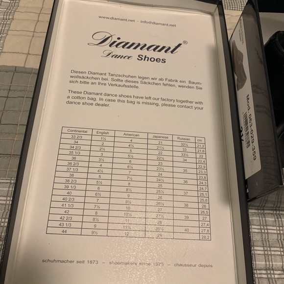 Dance Shoes - Picture 1 of 6